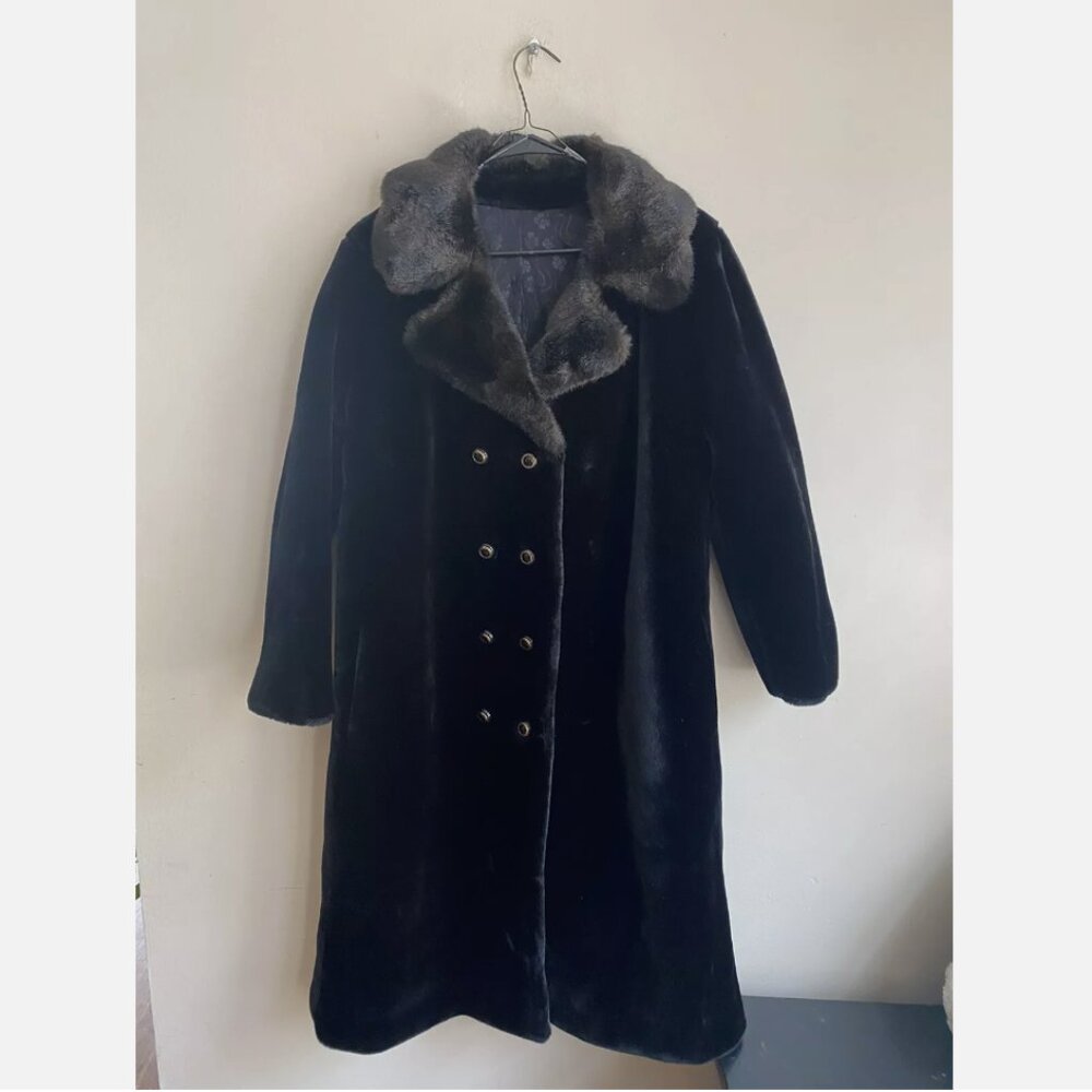 Borgazia Coat by Dubrowsky and Joseph Size 18